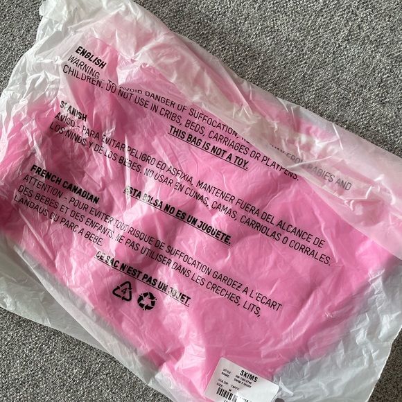 TAFFY SWIM T-SHIRT - Picture 3 of 8